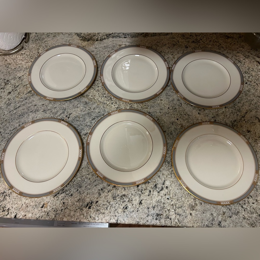 LENOX “McKinley” Pattern- 6 side salad Plates 8 1/2”